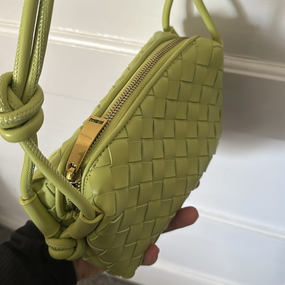 Woven crossbody bag - Picture 5 of 5